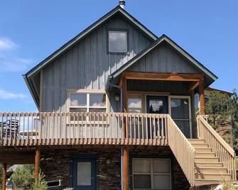 Private Rocky Mountain Cabin---spectacular Views! - Crestone - Edificio
