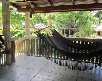 Coconut Tree West End - West End - Schlafzimmer