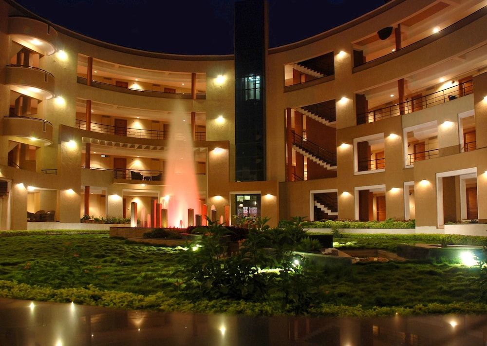 Hotel Malligi - Hosapete - Gebouw