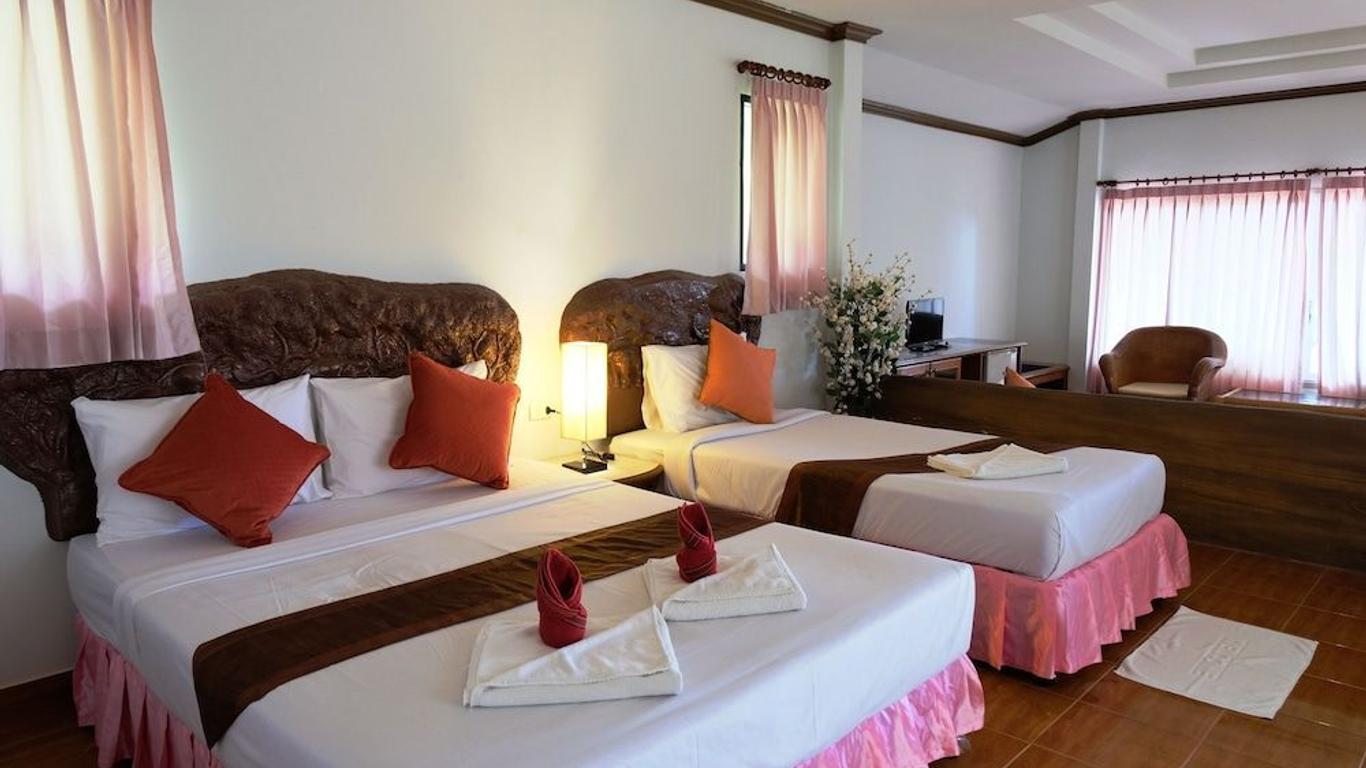 Lanta Village Resort