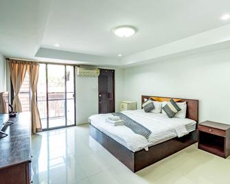 Grannylla Residence Charoenkrung - Banguecoque - Quarto