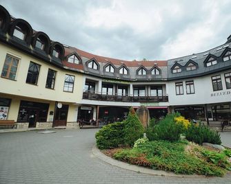 Penzion Mona Rooms & Apartments - Harrachov