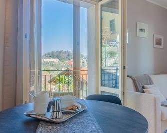 Incanto Apartment by Wonderful Italy - Oliveto Lario - Comedor