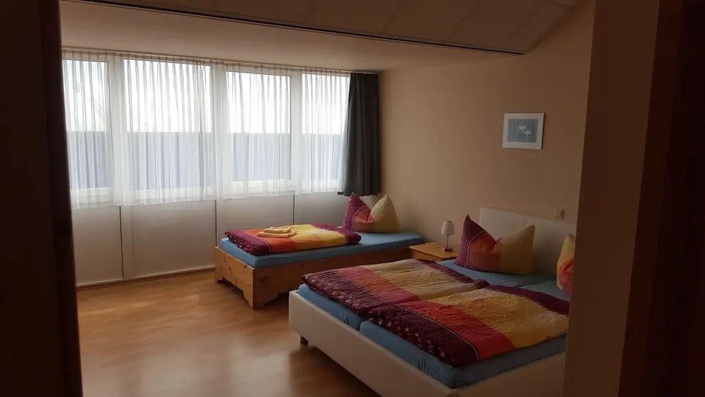 موريتز بنسيون فارين - ارين (موريتز) - غرفة نوم