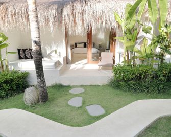 The Apartments Umalas - North Kuta - Patio