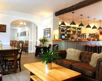The Red Lion Hotel - Tiverton