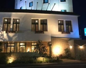 Hyuga Daiichi Hotel - Hyuga - Building