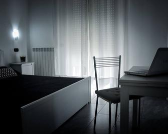 Affittacamere Delfo - Pisa - Bedroom