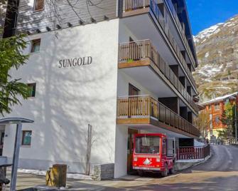 Sungold by Interhome - Zermatt - Rakennus