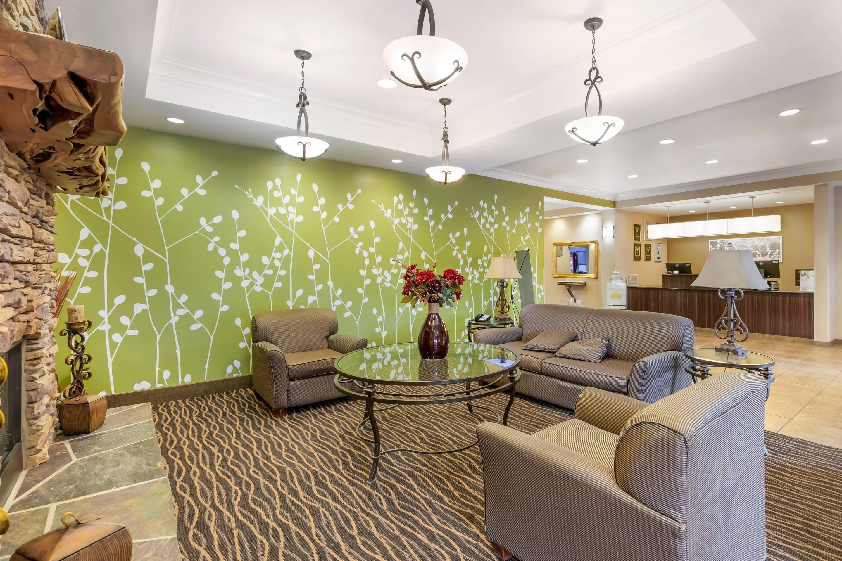 Sleep Inn & Suites Redmond thumbnail 3