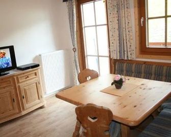 Gasthof-Pension Waldfriede - Liesing - Essbereich