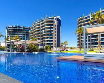 Ch Oasis Sea Senses Punta Prima - Torrevieja - Pileta