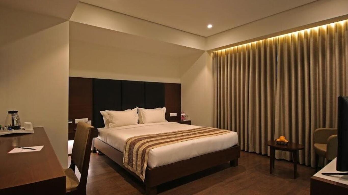 Hotel German Palace Near to Airport