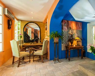 Garlands Del Rio Riverside Boutique Hotel - Pto Vallarta
