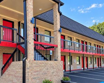 Travelers Inn Elizabeth City - Elizabeth City - Building