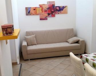 Casa Matilda - Castel di Tora - Sala de estar