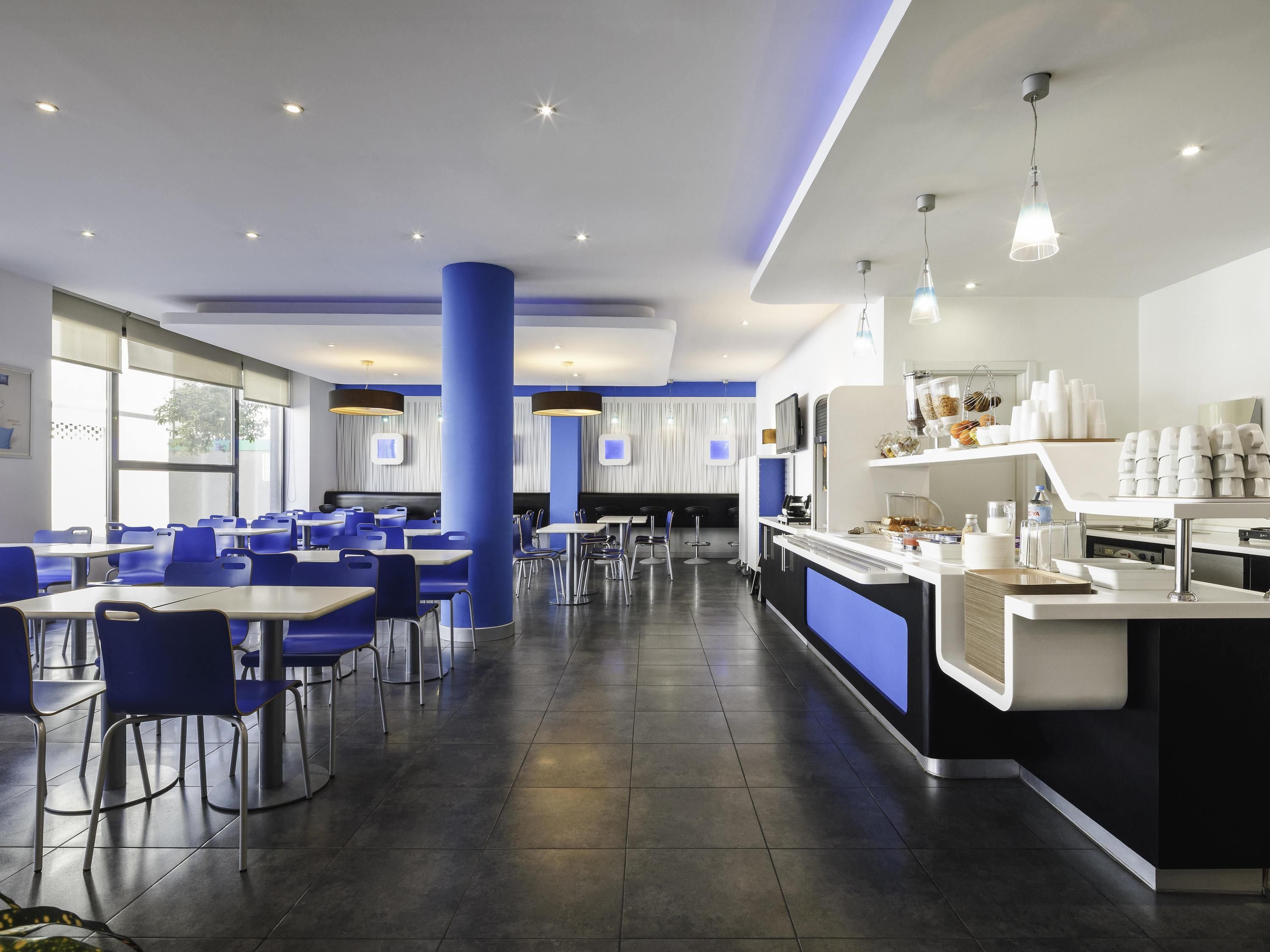 Ibis Budget Málaga Centro - מלאגה