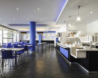 Ibis Budget Málaga Centro - Malaga