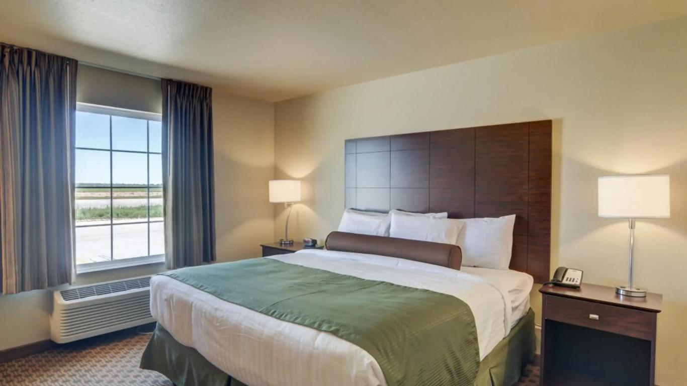 Cobblestone Inn & Suites - Oberlin