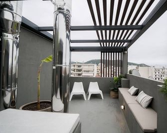 Fena City Slow Living Residence - Vólos - Parveke