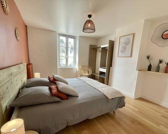 Le Cosy - Bayeux - Bedroom