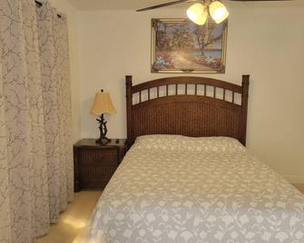 Cozy apartment in charming West Palm Beach with AC, WiFi - West Palm Beach - Bedroom