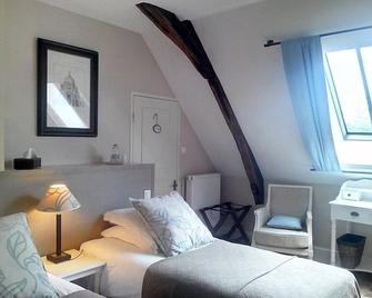 Le Grand Presbytère de Beaulieu - Loches - Bedroom