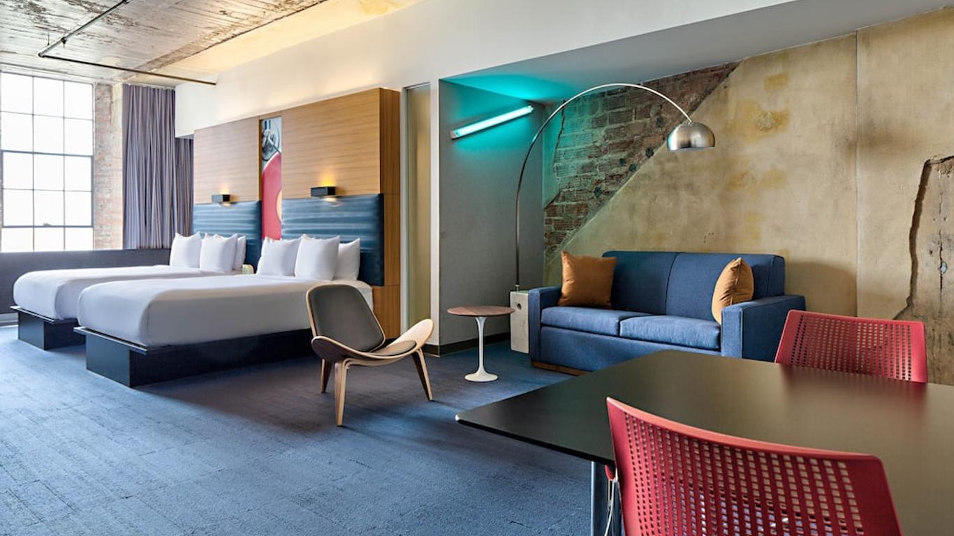 Aloft Dallas Downtown