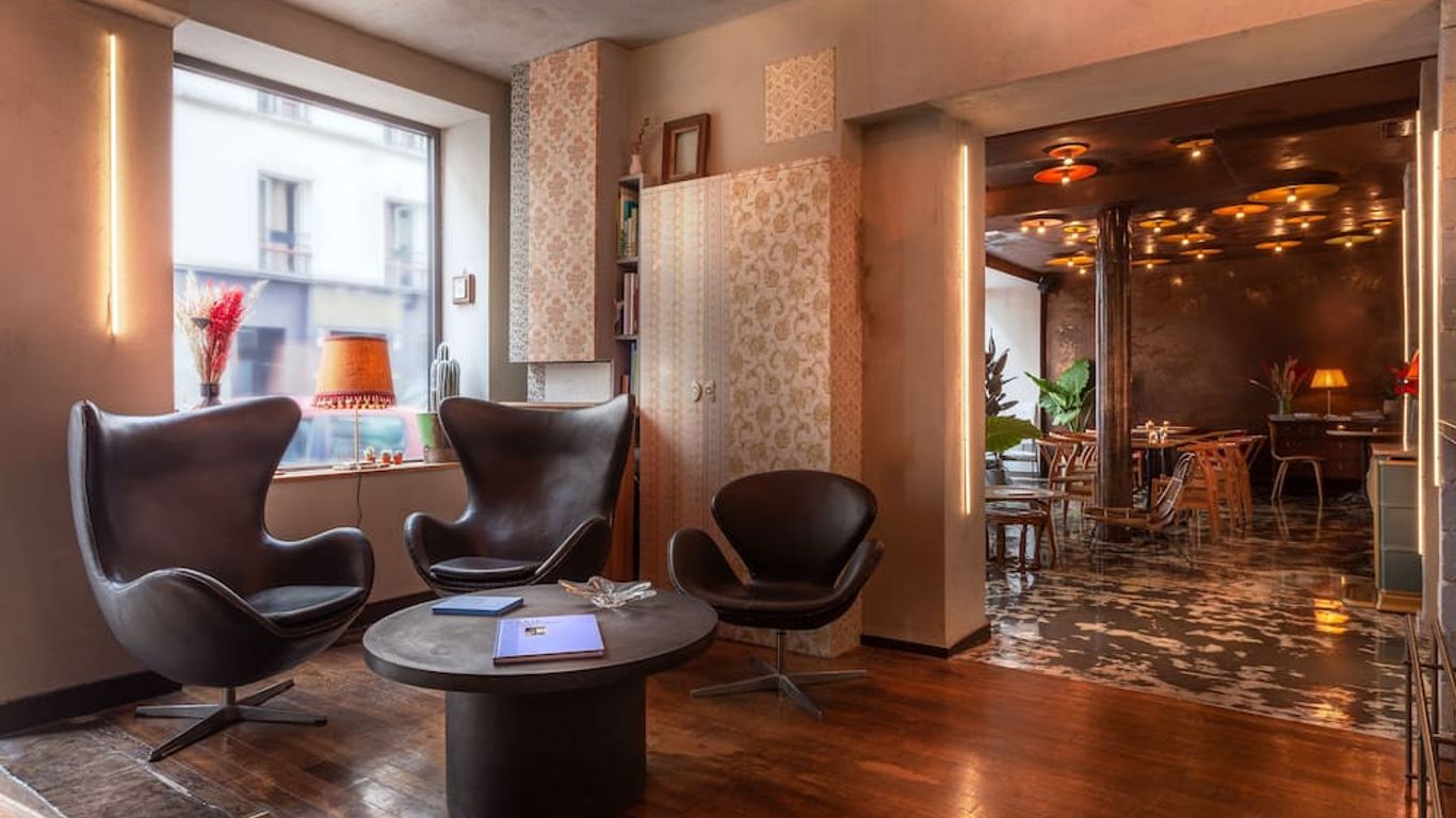 أوتل لا نوفيل ريبوبليك آند هامام