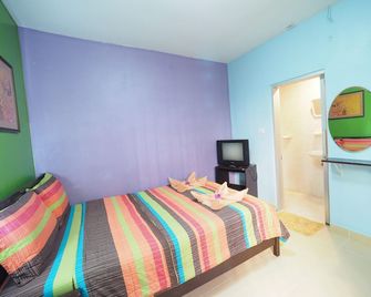 Popeye Guesthouse - Ao Nang - Bedroom