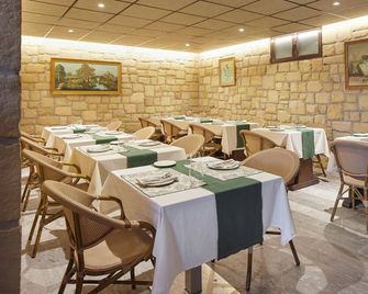 Olivi1948 - Boutique Guesthouse - Usúrbil - Restaurante