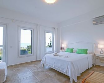 Aika Akvaryum - Bozcaada - Bedroom