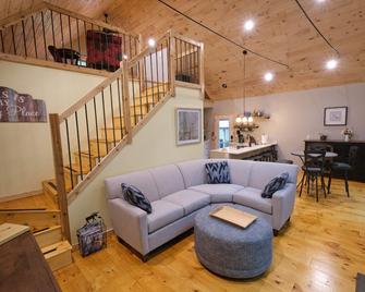 Our Neck of the Woods, Mears. A Modern Rustic Feel that is EV-friendly. - Mears - Living room