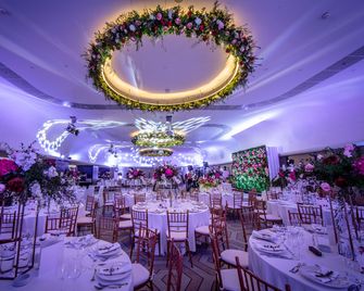 Crowne Plaza Belgrade - Belgrade - Banquet hall