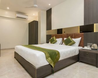 Hotel Oyster Suite Andheri West - Bombay - Habitación