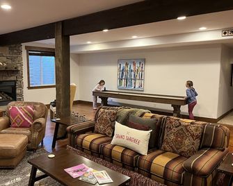 Wild Mustang Ranch - Victor - Huiskamer