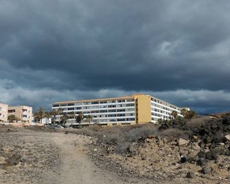 Tenerife Chasna C Raised Ground Floor Apartment Suitable For Elderly People - Arona - Bâtiment