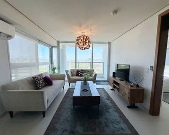 Pacific Cafe Classy 1-bedroom in Costa del Este - Ciudad de Panamá - Sala de estar