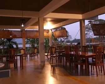 Serene Park Hotel By Ark - Tissamaharama - Restaurant