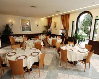 Park Hotel Ripaverde - Borgo San Lorenzo - Restaurante