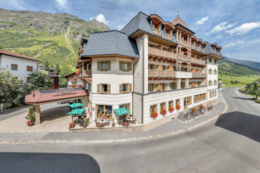 ألبين ريزورت فلوشثورن