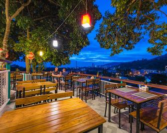 Memory Karon Resort - Karon - Restaurante