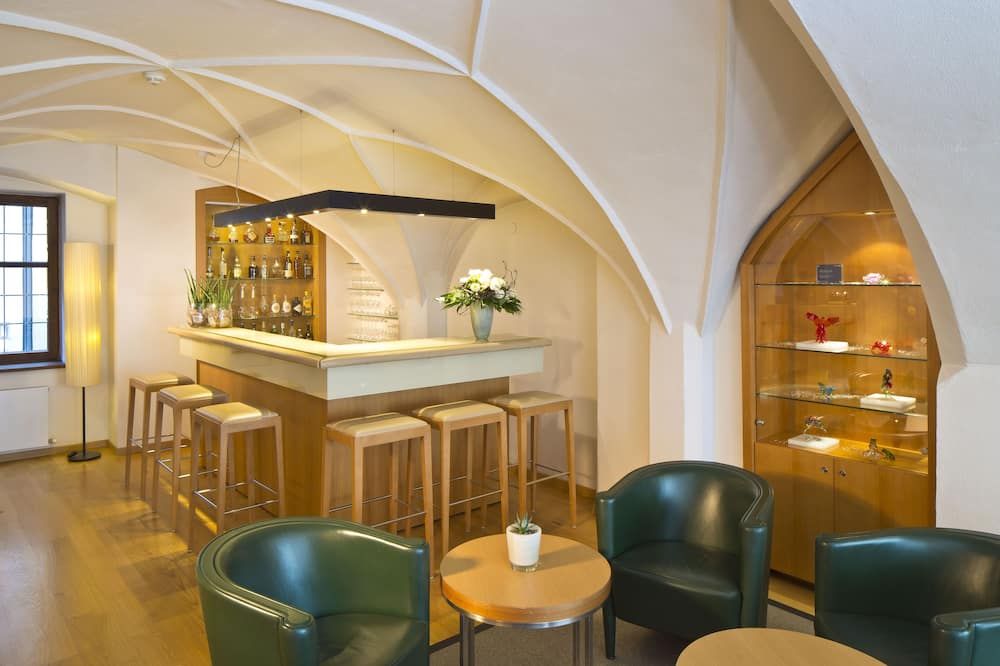 فندق ماكسيمليان - شتاتهاوس بنتس - انسبروك - بار