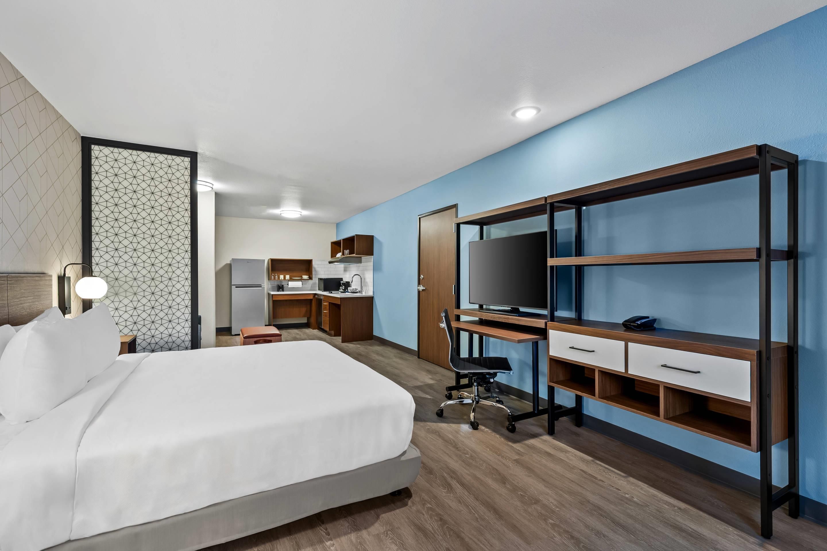 Everhome Suites Ocala I-75 North thumbnail 2