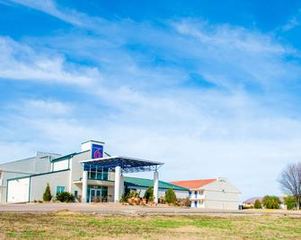 Motel 6 Corsicana Tx - Corsicana - Building