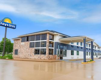 Days Inn by Wyndham Morton - Morton - Edificio