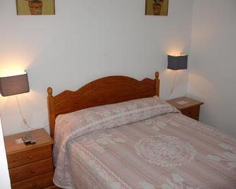 Hostal San Ramon - Marbella - Bedroom