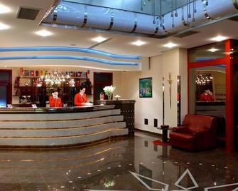 Hotel Bevanda - Mostar - Front desk