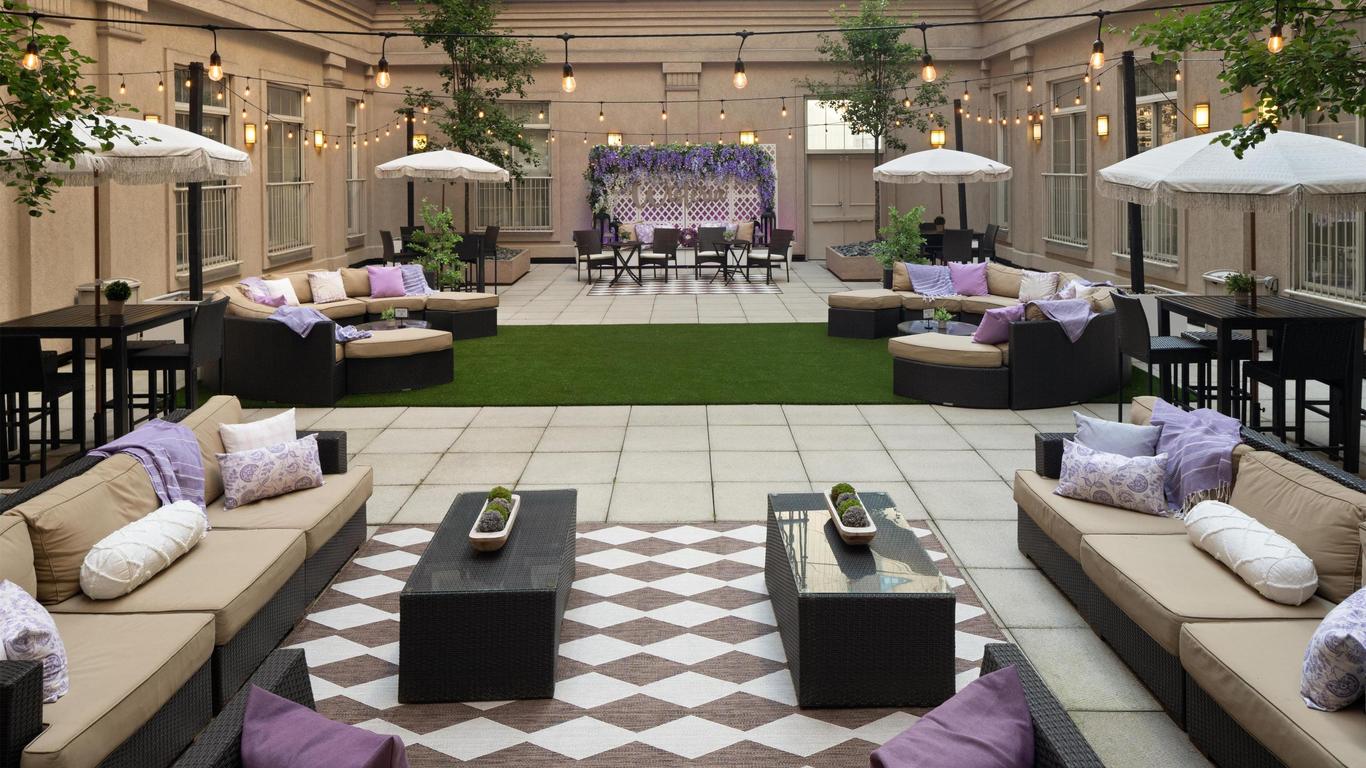 DoubleTree by Hilton Boston-Downtown