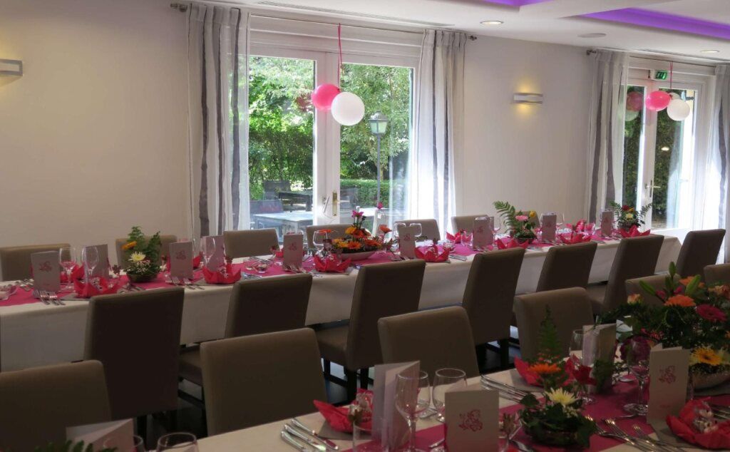 Brit Hotel La Ferte Bernard